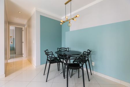 Apartamento à venda com 54m², 2 quartos e 1 vaga Apartamento à venda com 54m², 2 quartos e 1 vagaSala