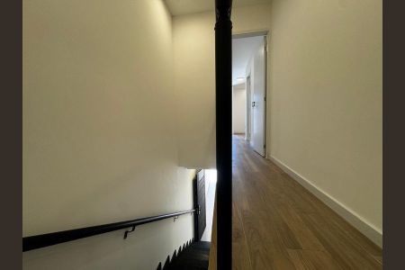 Casa à venda com 95m², 2 quartos e 2 vagasFoto 01