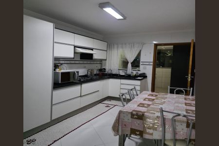 Casa à venda com 165m², 2 quartos e 3 vagasFoto 04