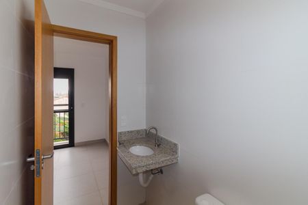 Casa de condomínio à venda com 75m², 2 quartos e 1 vaga Casa de condomínio à venda com 75m², 2 quartos e 1 vagaBanheiro da Suíte