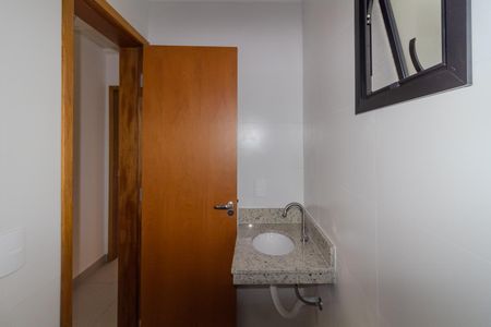 Casa de condomínio à venda com 75m², 2 quartos e 1 vaga Casa de condomínio à venda com 75m², 2 quartos e 1 vagaBanheiro 2