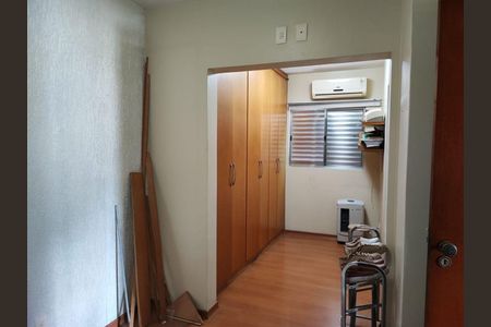 Casa à venda com 3 quartos, 104m² em Parque Sao Domingos, São Paulo