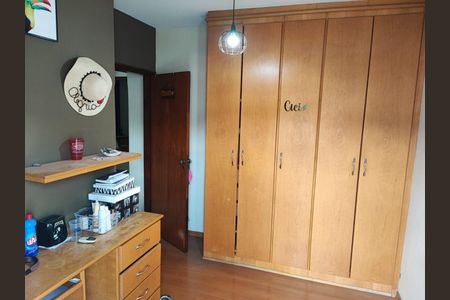 Casa à venda com 3 quartos, 104m² em Parque Sao Domingos, São Paulo