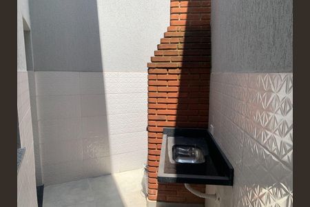 Casa à venda com 100m², 2 quartos e 2 vagas