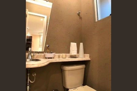 Casa à venda com 3 quartos, 140m² em Vila Pedra Branca, São Paulo