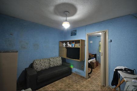 Casa à venda com 196m², 2 quartos e 1 vagaSala