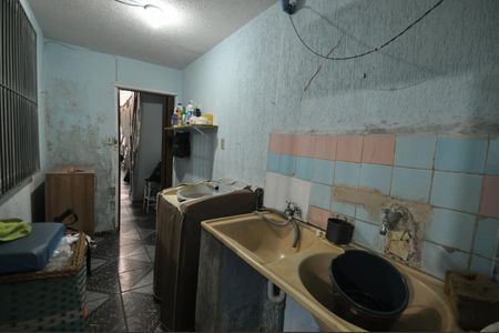 Casa à venda com 196m², 2 quartos e 1 vagaÁrea de Serviço 1