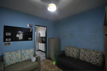 Sala de casa à venda com 2 quartos, 196m² em Parque Edu Chaves, São Paulo