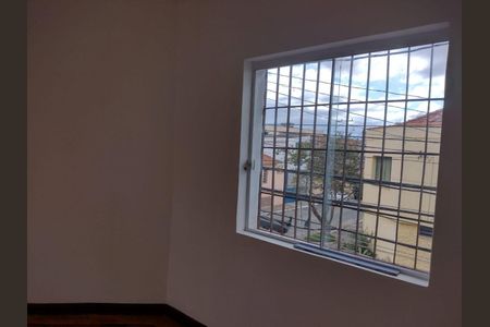 Casa à venda com 3 quartos, 200m² em Lapa de Baixo, São Paulo