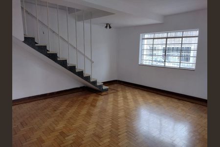 Casa à venda com 3 quartos, 200m² em Lapa de Baixo, São Paulo