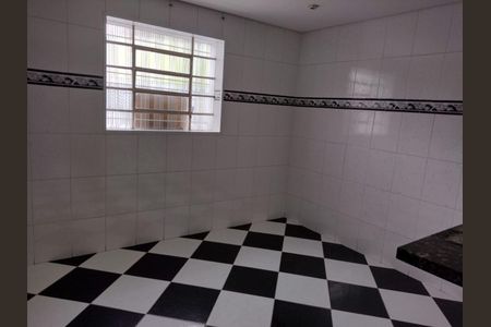 Casa à venda com 3 quartos, 200m² em Lapa de Baixo, São Paulo