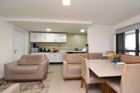 Apartamento à venda com 75m², 2 quartos e 1 vagaSala/Cozinha