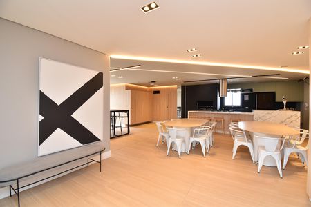 Apartamento à venda com 75m², 2 quartos e 1 vagaÁrea comum - Salão de festas
