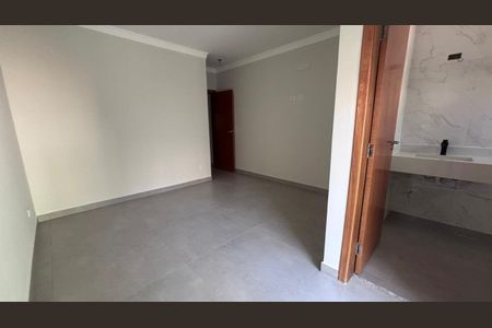 Casa à venda com 3 quartos, 125m² em Vila Ipojuca, São Paulo