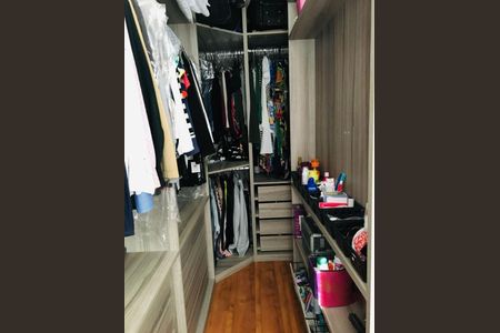 Casa à venda com 150m², 3 quartos e 2 vagas