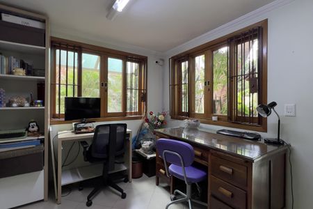 Casa para alugar com 575m², 3 quartos e 5 vagasEscritório