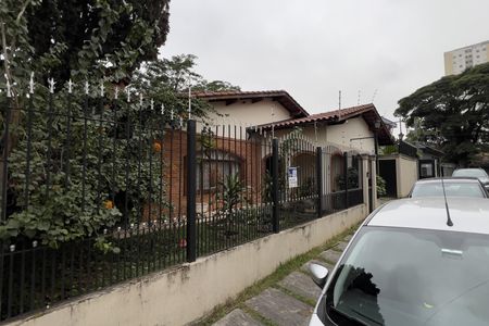 Casa para alugar com 575m², 3 quartos e 5 vagasFachada com placa
