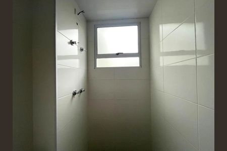 Apartamento à venda com 50m², 2 quartos e 1 vaga Apartamento à venda com 50m², 2 quartos e 1 vagaBanheiro social