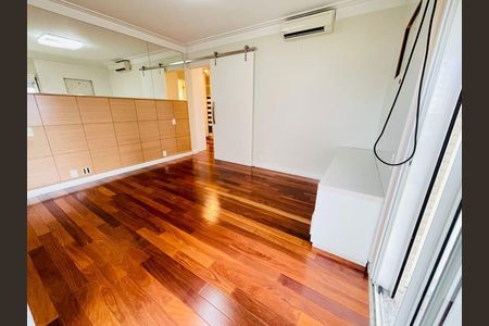 Apartamento à venda com 366m², 4 quartos e 5 vagas