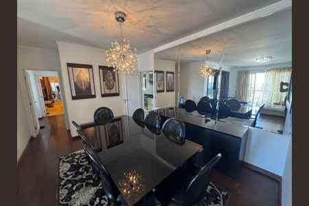 Apartamento para alugar com 157m², 3 quartos e 3 vagas