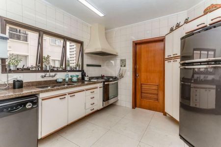 Apartamento à venda com 200m², 4 quartos e 2 vagas