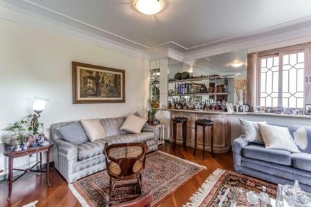 Apartamento à venda com 200m², 4 quartos e 2 vagas