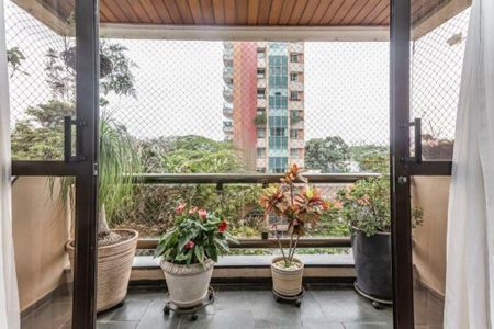 Apartamento à venda com 200m², 4 quartos e 2 vagas
