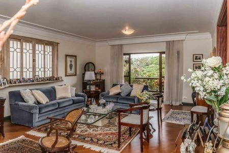 Apartamento à venda com 200m², 4 quartos e 2 vagas