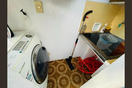 Casa à venda com 135m², 2 quartos e sem vaga