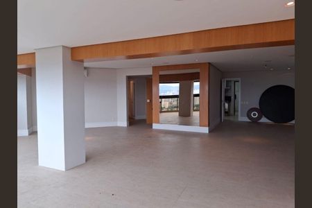 Apartamento à venda com 247m², 4 quartos e 4 vagas