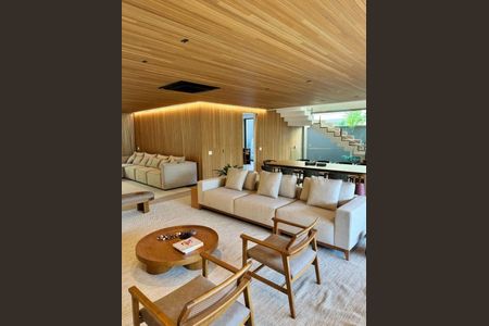 Casa à venda com 4 quartos, 560m² em Alphaville Residencial Um, Barueri