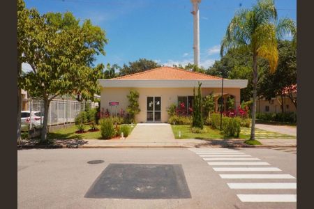 Casa de condomínio à venda com 96m², 3 quartos e 2 vagas