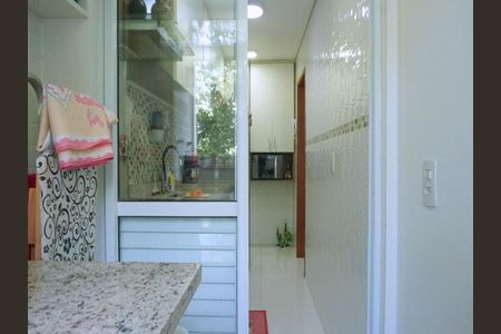 Casa de condomínio à venda com 96m², 3 quartos e 2 vagas
