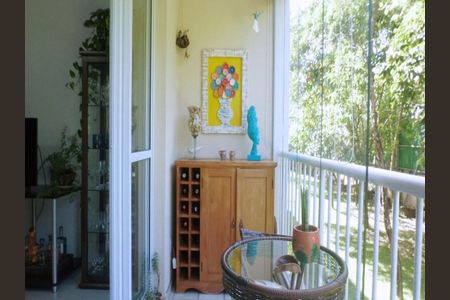 Casa de condomínio à venda com 96m², 3 quartos e 2 vagas