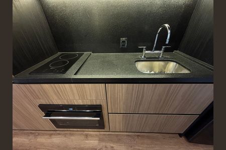 Studio para alugar com 32m², 1 quarto e sem vaga Studio para alugar com 32m², 1 quarto e sem vagaStudio