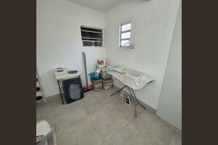 Casa à venda com 125m², 2 quartos e 2 vagas