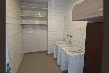 Casa à venda com 3 quartos, 450m² em Alto da Lapa, São Paulo