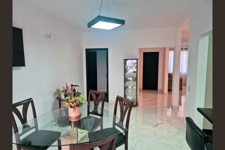 Casa à venda com 3 quartos, 450m² em Alto da Lapa, São Paulo