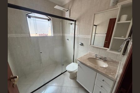 Casa à venda com 4 quartos, 130m² em Parque Sao Domingos, São Paulo