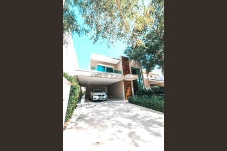 Casa à venda com 535m², 5 quartos e 4 vagas Casa à venda com 535m², 5 quartos e 4 vagasFoto 01