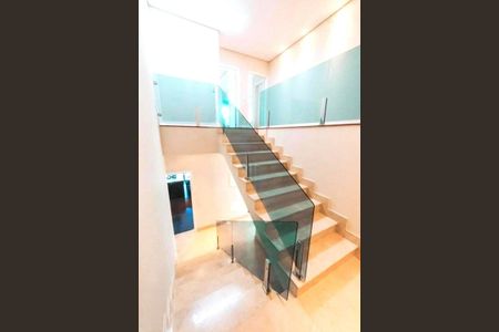 Foto 16 de casa à venda com 5 quartos, 535m² em Residencial Nove (Alphaville), Santana de Parnaíba