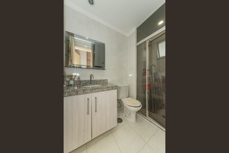 Apartamento à venda com 127m², 3 quartos e 5 vagas Apartamento à venda com 127m², 3 quartos e 5 vagasBanheiro da Suíte 1