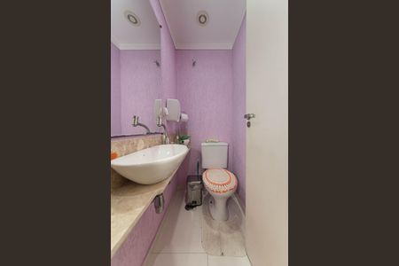 Apartamento à venda com 127m², 3 quartos e 5 vagas Apartamento à venda com 127m², 3 quartos e 5 vagasLavabo