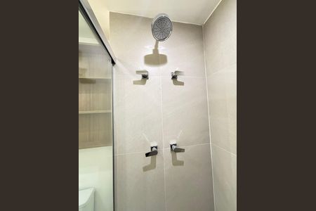 Studio para alugar com 32m², 1 quarto e 1 vaga Studio para alugar com 32m², 1 quarto e 1 vagaBanheiro