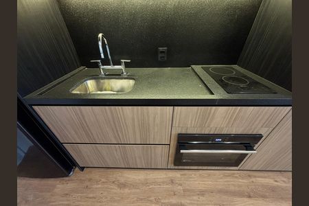 Studio para alugar com 32m², 1 quarto e 1 vaga Studio para alugar com 32m², 1 quarto e 1 vagaStudio