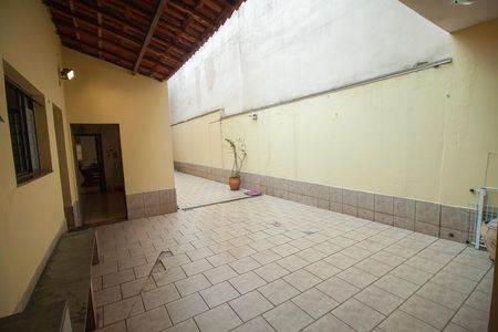 Casa à venda com 307m², 3 quartos e 2 vagas