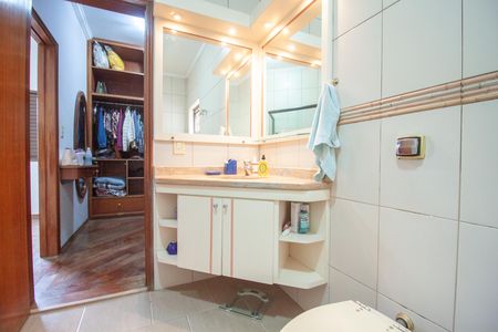 Casa à venda com 307m², 3 quartos e 2 vagas