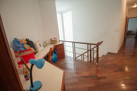 Casa à venda com 307m², 3 quartos e 2 vagas