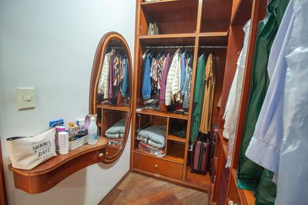 Casa à venda com 307m², 3 quartos e 2 vagas