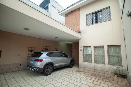 Casa à venda com 307m², 3 quartos e 2 vagas